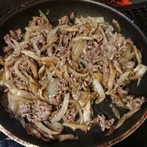 牛肉と舞茸のダシダ炒め